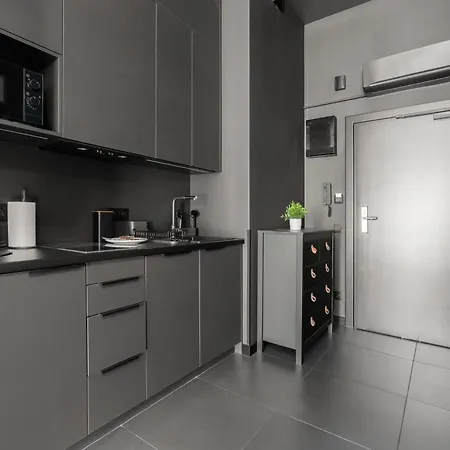 Citycenter Sauna & Fitness Podgorna By Renters Prestige דירה